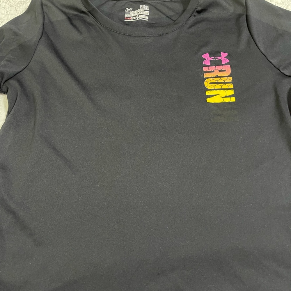 Under Armour semi fitted tee